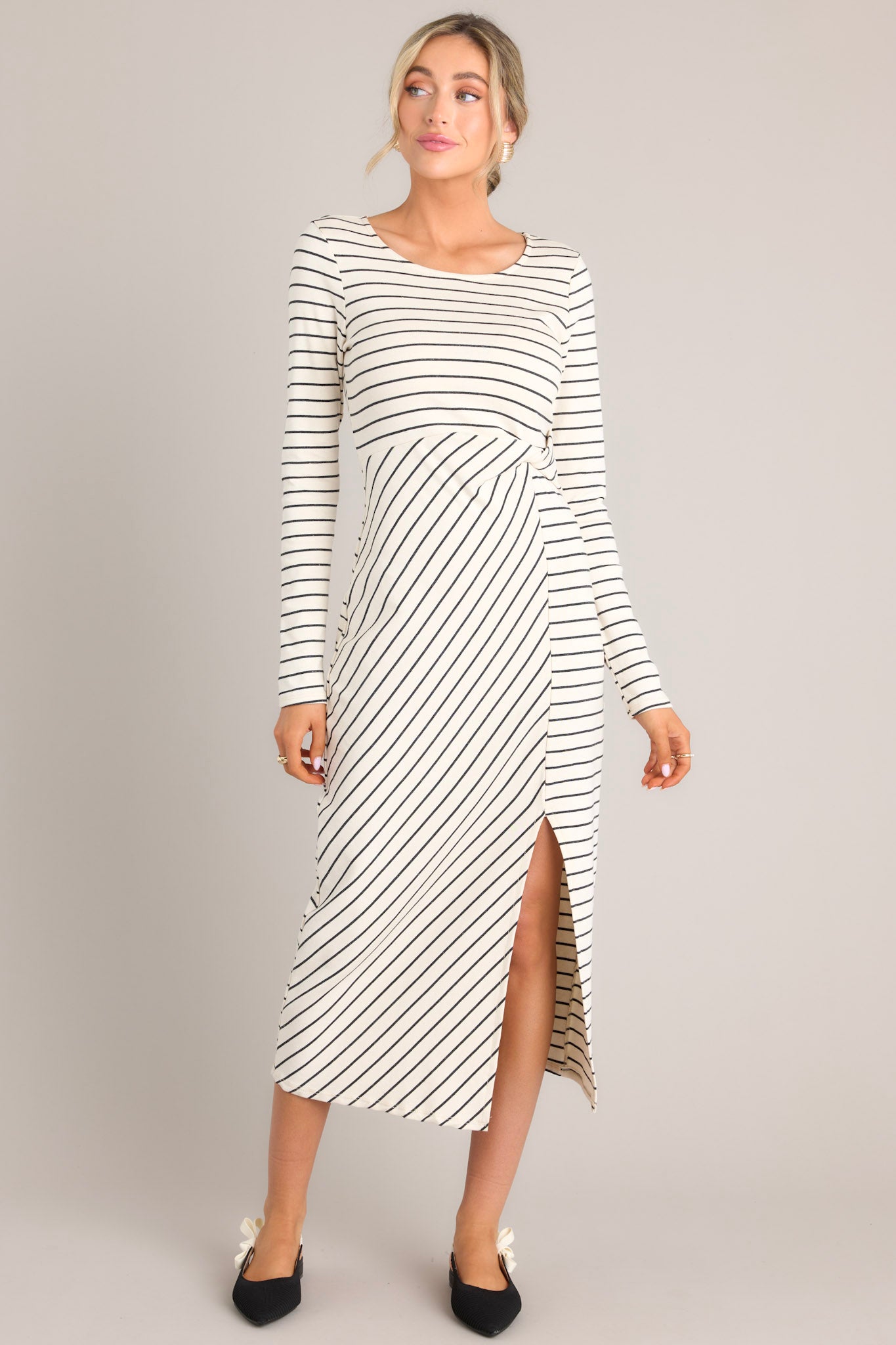 Art Of Living Ivory & Black Long Sleeve Midi Dress