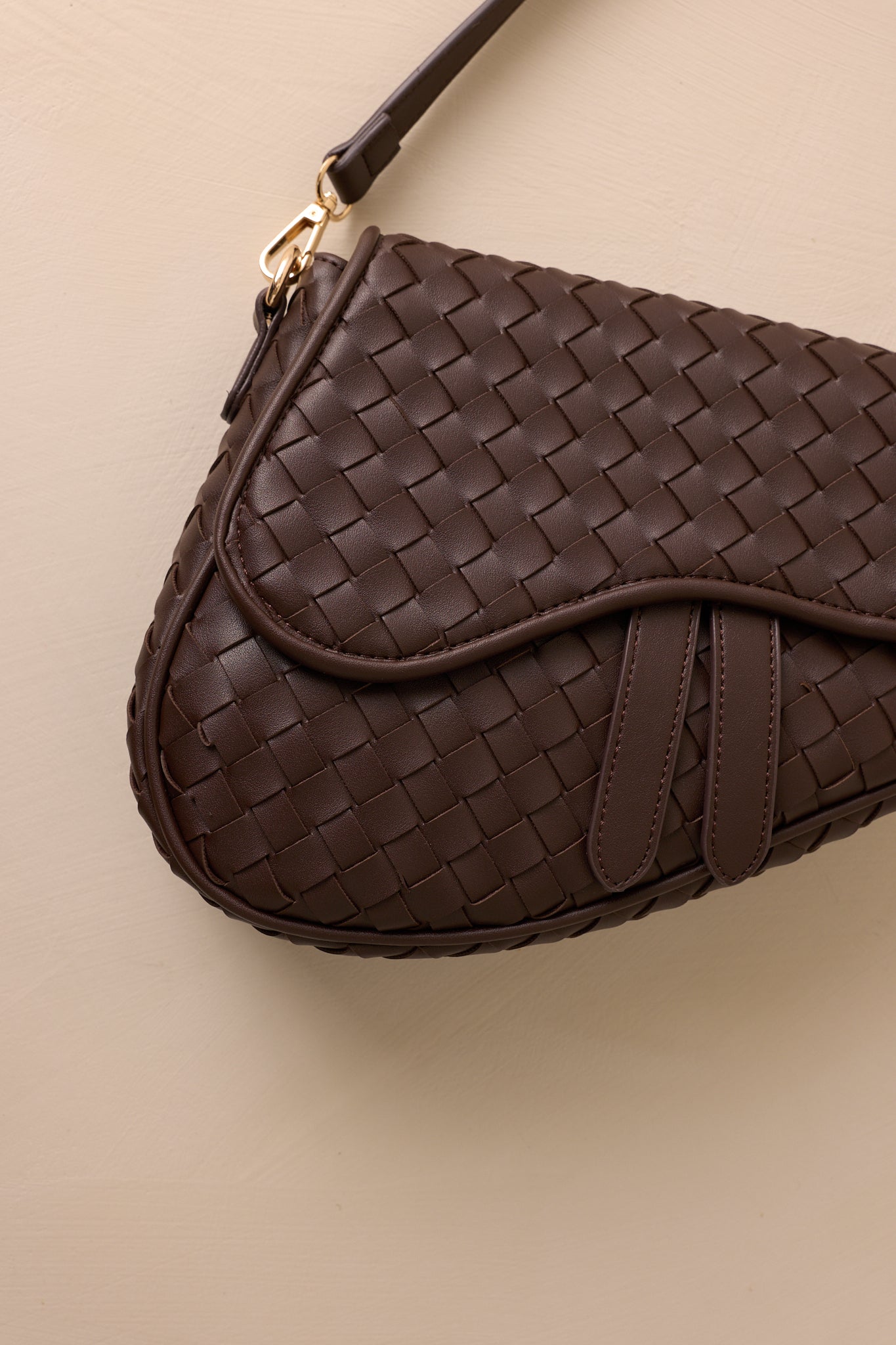 Around City Streets Woven Brown Saddlebag